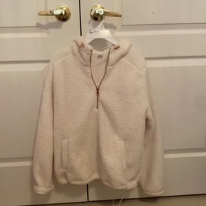 Never worn old navy fleece pull over